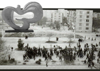 There is Now a Statue of a Dove in Sumgait